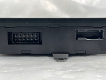 Load image into Gallery viewer, Radio  BMW 528I 1997 - NW7378
