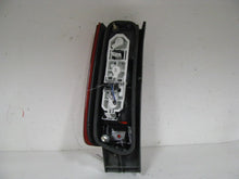 Load image into Gallery viewer, TAIL LIGHT LAMP ASSEMBLY 850 C70 S70 V70 1994-2000 LOWER Right - 409282
