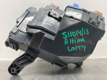 Load image into Gallery viewer, FUSE BOX Nissan Altima 2013 13 2014 14 - NW469090
