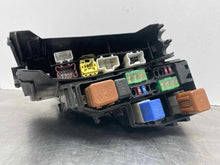 Load image into Gallery viewer, FUSE BOX Nissan Altima 2013 13 2014 14 - NW469090
