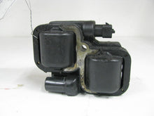 Load image into Gallery viewer, IGNITION COIL Mercedes C280 CL500 CLS55 1998 98 99 - 06 - 411810
