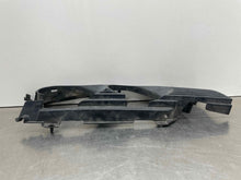 Load image into Gallery viewer, Grille  BMW 535I 1989 - NW98215
