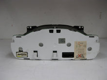 Load image into Gallery viewer, SPEEDOMETER CLUSTER X Type 2002 02 - 414567
