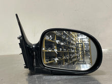 Load image into Gallery viewer, SIDE VIEW MIRROR Kia Sedona 2002 02 2003 03 04 05 Right - NW52836
