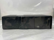 Load image into Gallery viewer, CD CHANGER Saab 9-3 9-5 99 00 01 02 03 04 05 - NW139475
