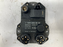 Load image into Gallery viewer, ECU ECM Computer  MERCEDES 190 1987 - NW106099
