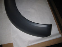 Load image into Gallery viewer, FRONT FENDER Beetle 1999 99 2000 00 01 02 03 04 05 Right - 430144
