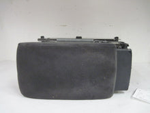 Load image into Gallery viewer, Console Lid Volkswagen Pssat 2002 02 - 430635
