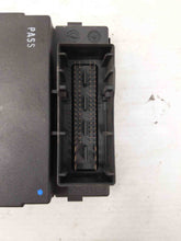 Load image into Gallery viewer, BODY CONTROL MODULE Saab 9-3 2005 05 - NW37341
