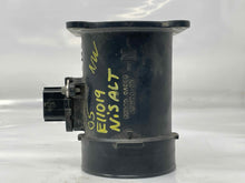 Load image into Gallery viewer, Mass Air Flow Sensor Meter MAF FX35 FX45 G35 350Z Altima 03-09 - NW4949
