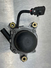 Load image into Gallery viewer, AIR INJECTION PUMP SMOG Cayenne 2003 03 2004 04 2005 05 2006 06 Left - NW8248
