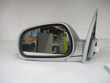 Load image into Gallery viewer, SIDE VIEW MIRROR Verona 2004 04 2005 05 2006 06 Left - 440437
