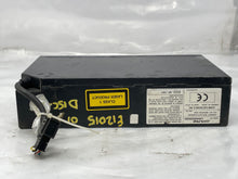 Load image into Gallery viewer, CD CHANGER Range Rover Discovery 99 00 01 02 03 04 - NW139333
