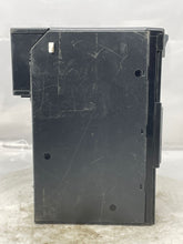 Load image into Gallery viewer, CD CHANGER C230 C280 C43 E300D E320 94 95 96 97 98 99 - NW138776
