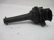 Load image into Gallery viewer, IGNITION COIL Metro Tracker Sunrunner 99 00 01 02 03 04 - 443362
