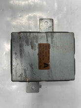 Load image into Gallery viewer, CRUISE CONTROL MODULE Pathfinder 1996 96 1997 97 98 99 - NW31971
