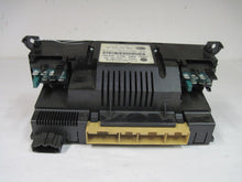 Load image into Gallery viewer, AC HEATER TEMP CONTROL Audi A6 1998 98 1999 99 - 444675
