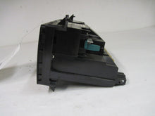 Load image into Gallery viewer, AC HEATER TEMP CONTROL Audi A6 1998 98 1999 99 - 444675
