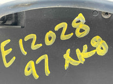 Load image into Gallery viewer, RADIO Jaguar XK8 1997 97 - NW137990
