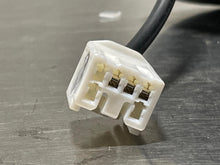 Load image into Gallery viewer, SIDE VIEW MIRROR Mazda Tribute 2005 05 2006 06 Power Right - NW52985
