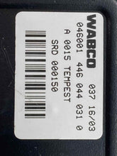 Load image into Gallery viewer, ABS COMPUTER Land Rover Discovery 99 00 01 02 - NW36948
