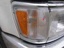 Load image into Gallery viewer, PARKLAMP Toyota 4 Runner 1992 92 1993 93 94 95 Left - 454613
