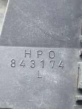 Load image into Gallery viewer, GRILLE BMW 535i M5 525i 1989 89 1990 90 1991 91 92 93 94 Left - NW98170
