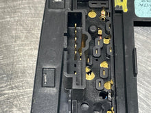 Load image into Gallery viewer, Rear Interior Door Trim Panel  MERCEDES ML-CLASS 2004 - NW205547
