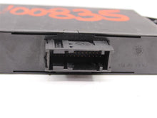 Load image into Gallery viewer, BODY CONTROL COMPUTER Jaguar S Type 2000 00 01 02 03 - 460577
