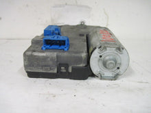 Load image into Gallery viewer, ROOF MOTOR Volkswagen Passat 1999 99 - 460939
