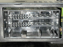 Load image into Gallery viewer, Radio  BMW 330I 2002 - NW7368
