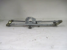 Load image into Gallery viewer, WIPER TRANSMISSION Beetle 98 99 00 01 02 03 04 05 - 08 - 463242
