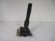 Load image into Gallery viewer, IGNITION COIL BMW 320i 850i M5 X5 Z3 Z8 1995 95 96 - 03 - 464471
