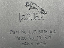 Load image into Gallery viewer, Window rain sensing computer Jaguar XK8 XJ8 2000 00 01 02 03 04 05 06 - NW33164
