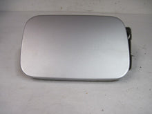 Load image into Gallery viewer, Fuel Filler Door Mercedes S420 1999 99 - 466616
