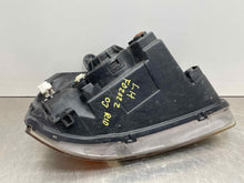 Load image into Gallery viewer, Headlight Lamp Assembly  RIO 5 2003 - NW103045
