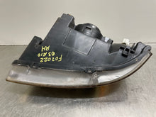 Load image into Gallery viewer, Headlight Lamp Assembly  RIO 5 2003 - NW103046
