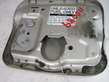 Load image into Gallery viewer, Fuel Filler Door Subaru Forester 2000 00 - 469919
