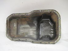 Load image into Gallery viewer, OIL PAN TOYOTA CAMRY SOLARA 92 93 94 95 96 97 - 01 - 471117
