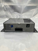 Load image into Gallery viewer, AMPLIFIER Saab 9-3 2003 03 2004 04 - NW139486
