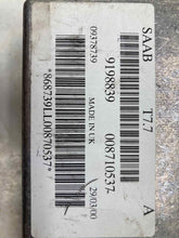Load image into Gallery viewer, ECU ECM COMPUTER SAAB 9-3 2000 00 B205R TURBO - NW62046

