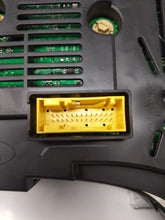 Load image into Gallery viewer, Speedometer Cluster  MOUNTAINEER 2006 - NW159251
