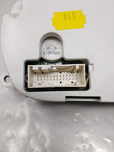 Load image into Gallery viewer, Speedometer Cluster X type 2004 04 - NW160565
