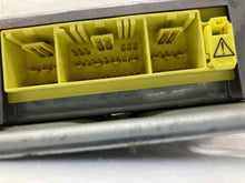 Load image into Gallery viewer, Computer Subaru Forester 2001 - NW37654
