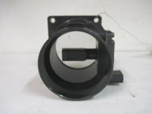 Load image into Gallery viewer, Mass Air Flow Sensor Meter MAF A4 A6 Passat 00 01 02 03 04 05 - 483629
