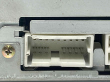 Load image into Gallery viewer, RADIO Infiniti Q45 2003 03 - NW137156
