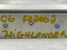 Load image into Gallery viewer, RADIO AMPLIFIER Toyota Highlander 2006 06 2007 07 - NW140005
