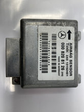 Load image into Gallery viewer, AIR BAG COMPUTER Mercedes S Class 1994 94 1995 95 - NW35435
