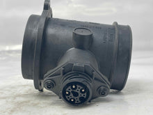 Load image into Gallery viewer, Mass Air Flow Sensor Meter Maf Mercedes-Benz SL500 1996 - NW5346
