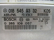 Load image into Gallery viewer, ABS COMPUTER MERCEDES E320 E420 1996 1997 - 501617
